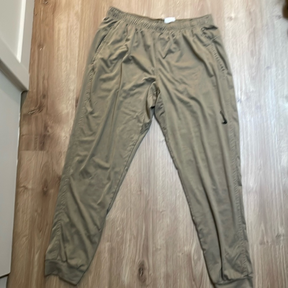 Nike yoga pants